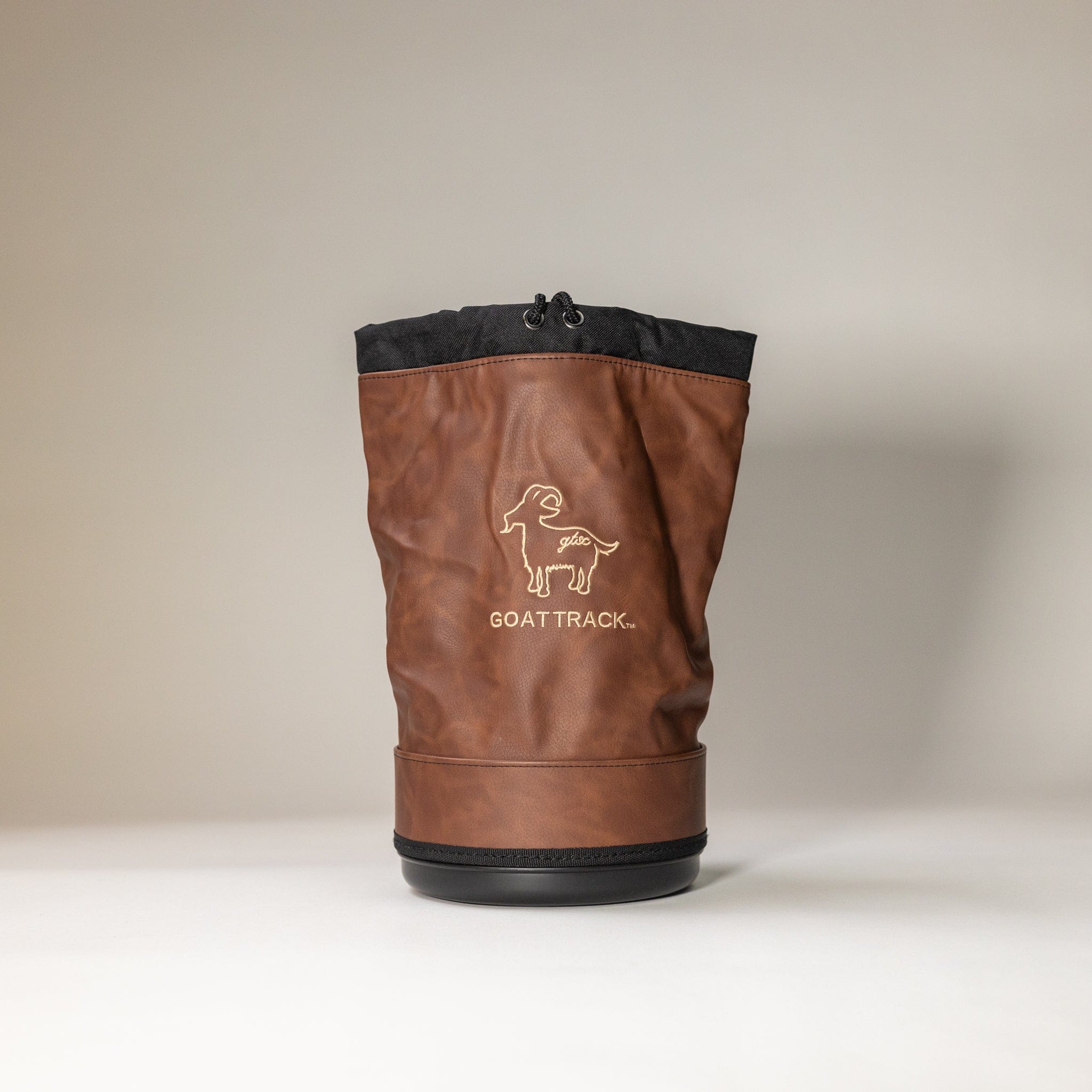 Jones x GOAT TRACK Shag Bag Bag Canada-Golf-Lifestyle-Clothing-Brand