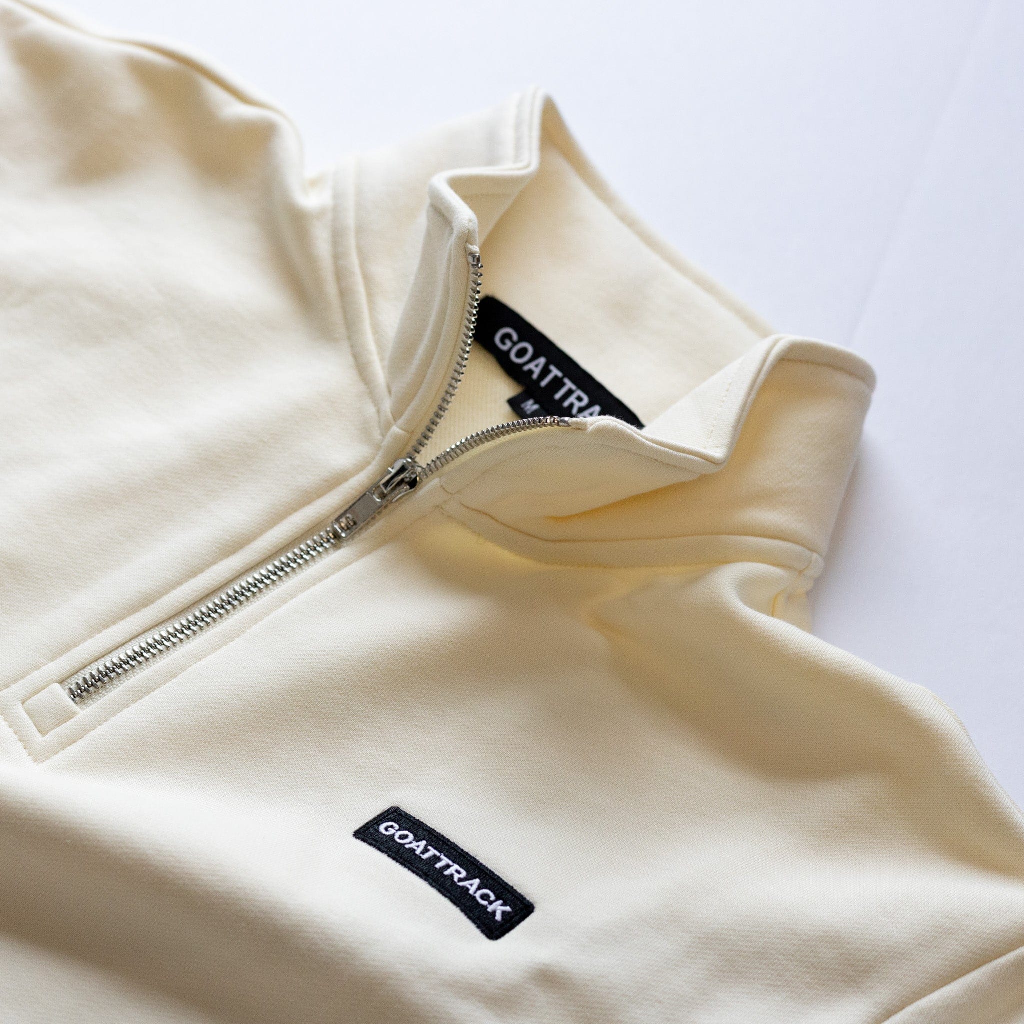 **GT Performance 1/4 Zip Sweater Canada-Golf-Lifestyle-Clothing-Brand